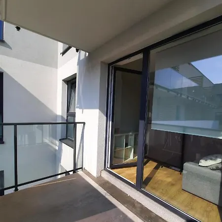 Apartament Szary 2 Km Od Plazy גדינייה